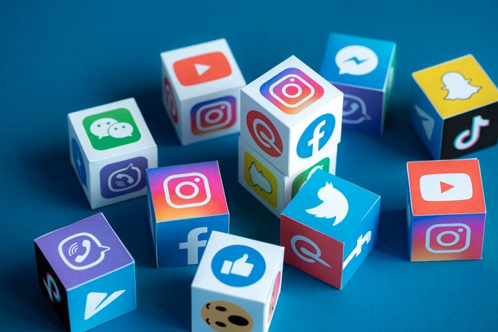 LIST OF RISKY SOCIAL MEDIA APPS FOR KIDS
